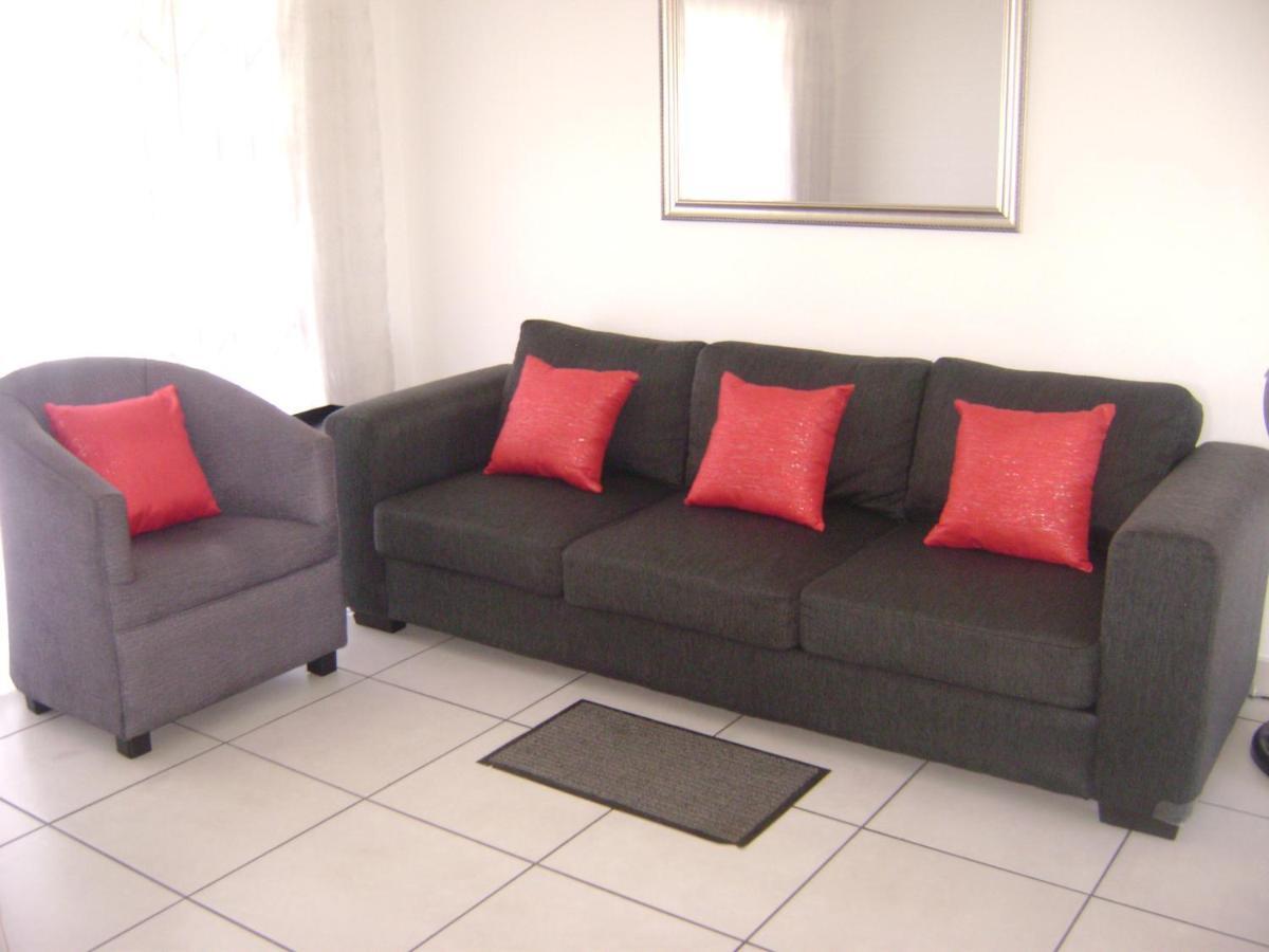 North Beach Durban Apartments Экстерьер фото