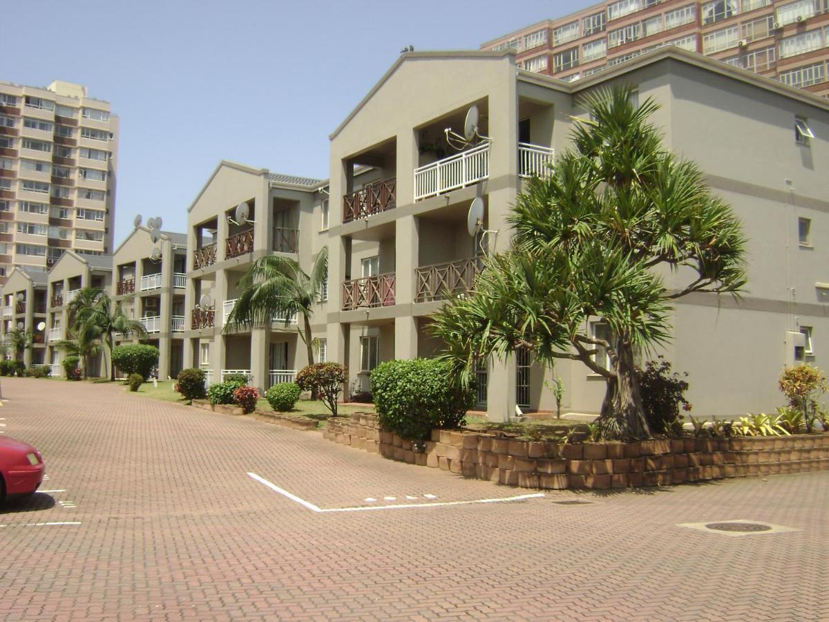 North Beach Durban Apartments Экстерьер фото