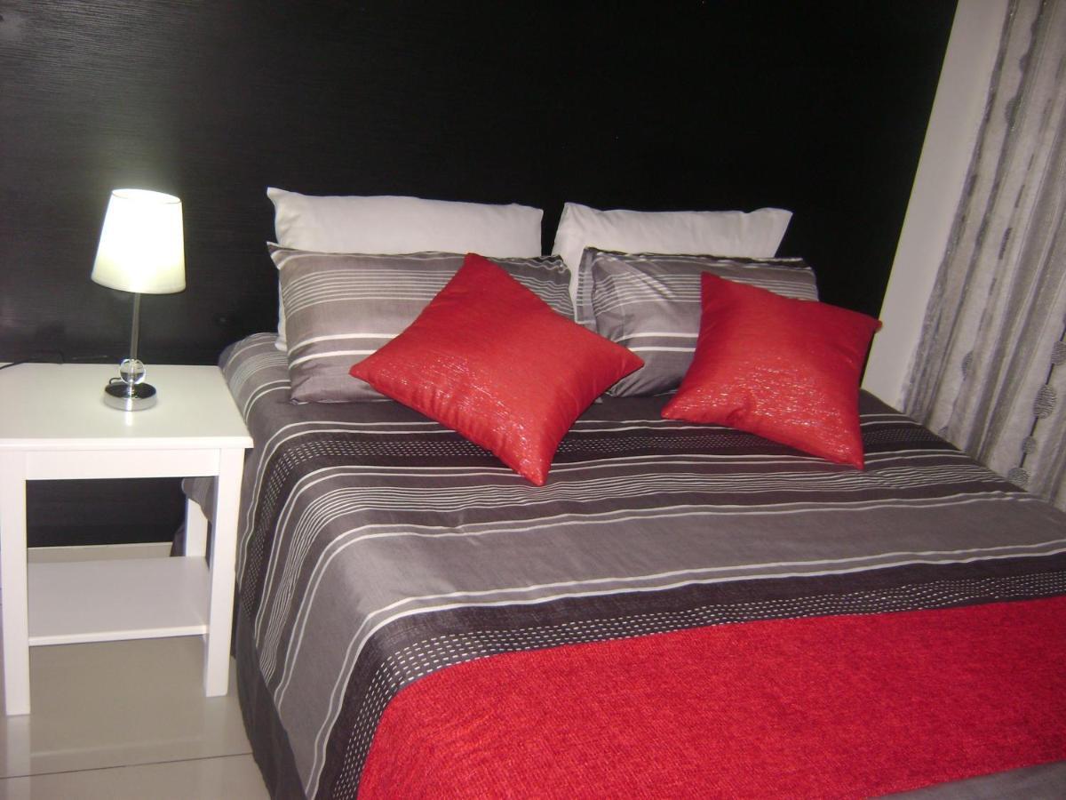 North Beach Durban Apartments Экстерьер фото