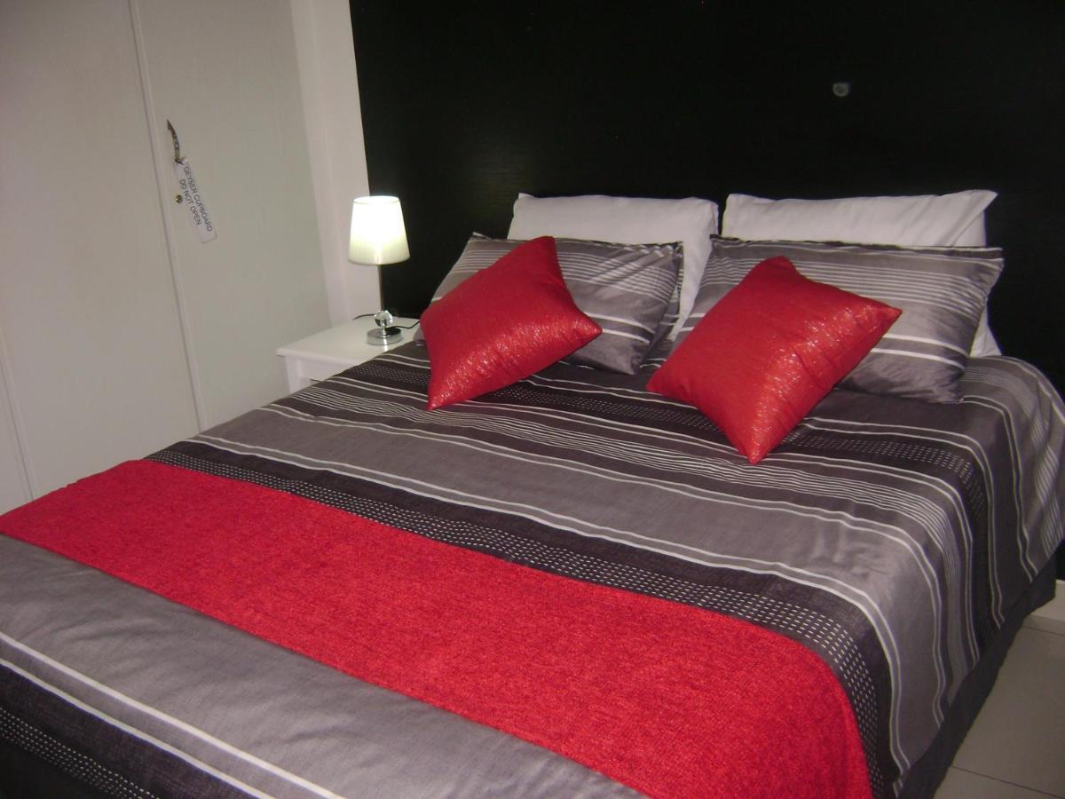 North Beach Durban Apartments Экстерьер фото